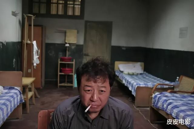 胡歌|一部下架，一部上映3天票房仅338万，陈思诚的“预言”正在成真