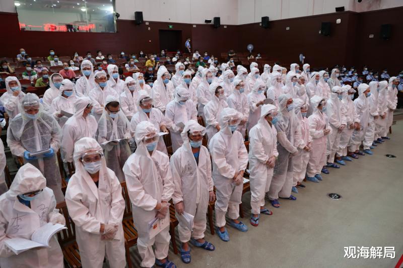 观海解局|公安局长当“黑老大”敛财10多亿，被抓现场自诩是“一等功臣”