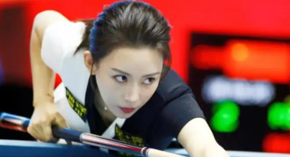 「潘晓婷」九球天后潘晓婷，38岁仍楚楚动人！典型的白富美 却仍是黄金剩女