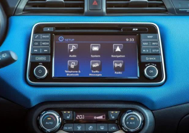 本田飞度▲日产亮出“性价王”!或不足5万油耗3毛2,开它上班还要啥摩托