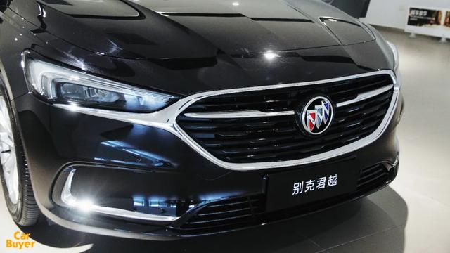 君越|君越VS亚洲龙：比空间、气场、质感，谁是B级车最高“绝对值”