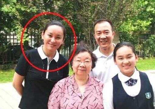 「戴志诚」主流派相声演员，姜昆搭档弃14年结发妻，“勾”师叔侯耀文老婆！