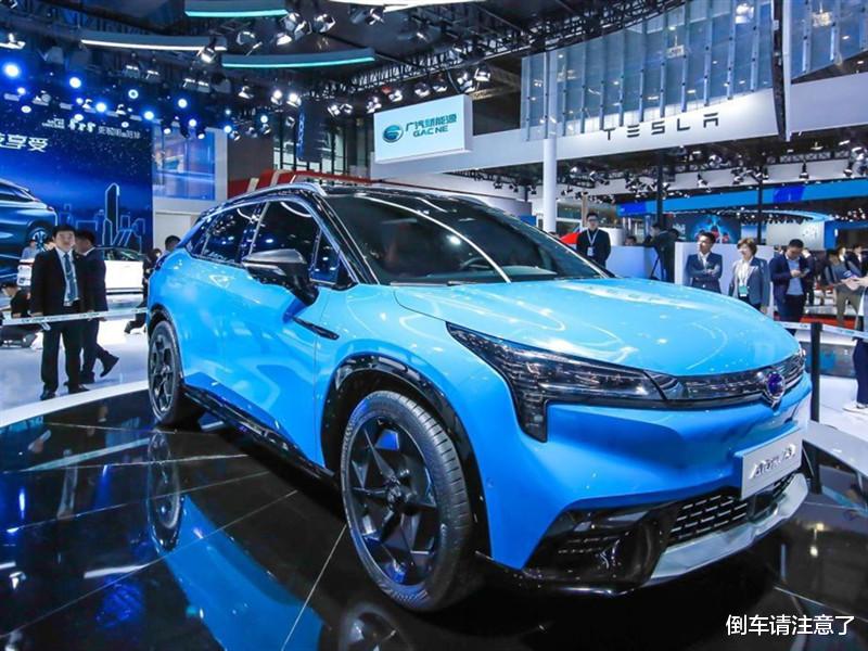 #长安汽车#被央视点名表扬的3家国产车企,有燃油车也有新能源汽车,闭眼买!