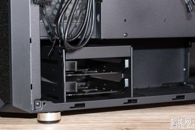 显卡|这次攒机，我选了微星全家桶：除了有才华还要有颜值