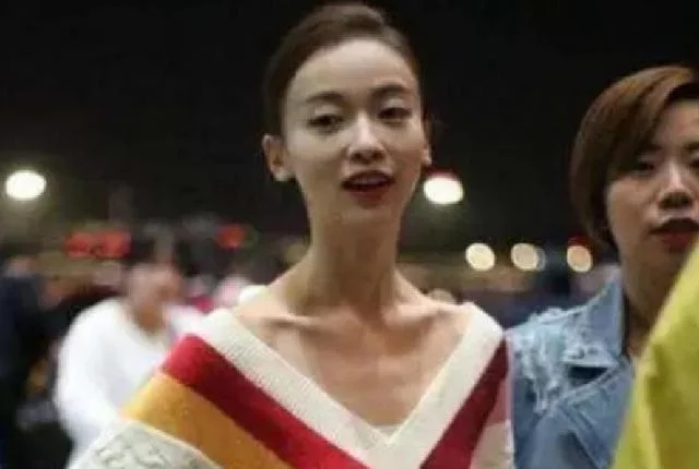 「生图」秦岚曾说私下的女明星瘦的跟鬼一样，本以为是开玩笑，看到生图后太可怕了！