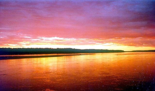 「陨石」通古斯大爆炸之谜的真相藏在这个湖泊中