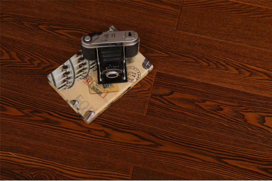 这些物件家家都有，却是甲醛的主要藏身地点，赶快处理！