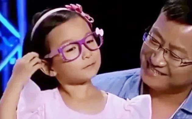 趣观历史|汶川地震：22岁女孩被大叔救下，意外收获甜蜜爱情，如今怎么样了