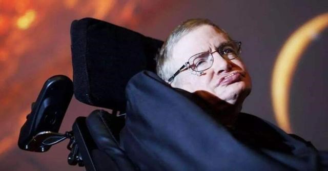 『北斗导航』霍金曾批评特朗普的决定，他的四大预言引人深思！