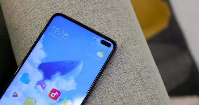 【红米手机】定价仅1799元！红米5G新机已在路上，骁龙765G+30W快充