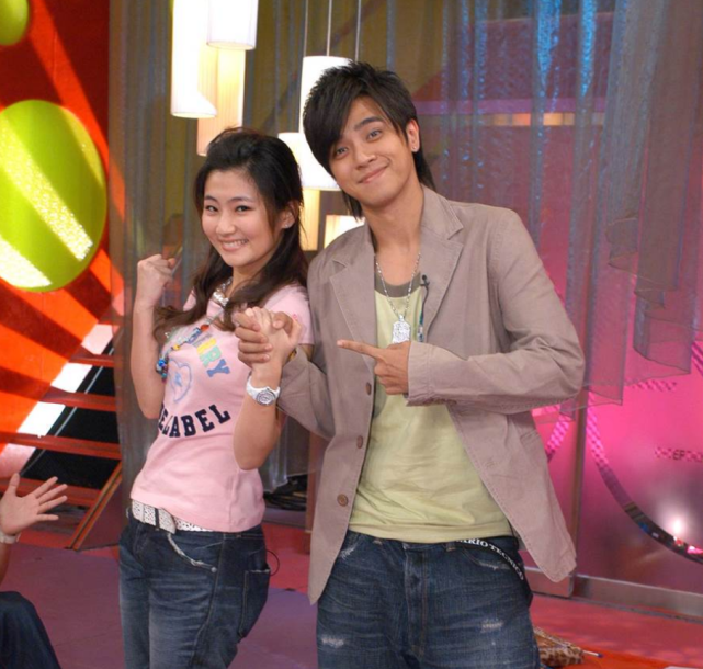 [罗志祥]田馥甄炮轰周扬青原因？曝罗志祥最爱任家萱，苦命鸳鸯遭父亲拆散