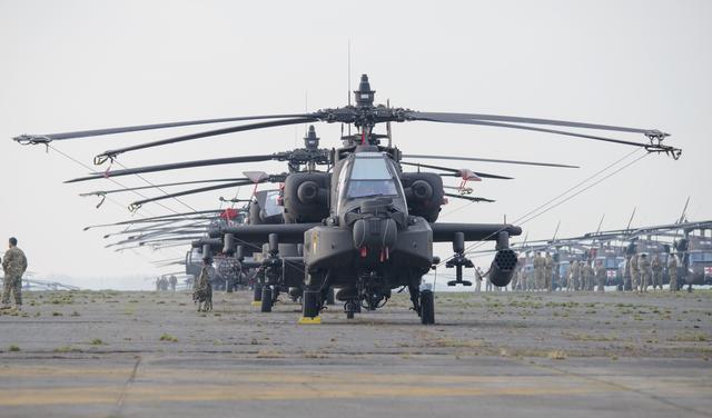 『武装直升机』大批武直10抵达阿克赛钦，数量碾压阿帕奇数倍，印指挥官承认失败