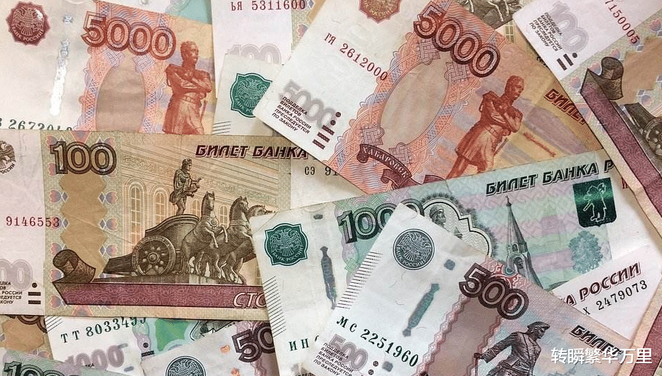 蘇聯的盧佈，80年代比美元更值錢，為何貶值瞭幾萬多倍？-圖6