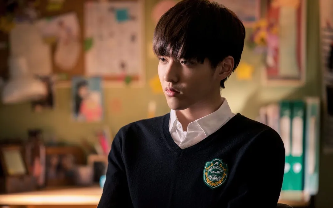 【吴亦凡】吴亦凡全新专辑《TESTING》:这次不需要再“看脸”了