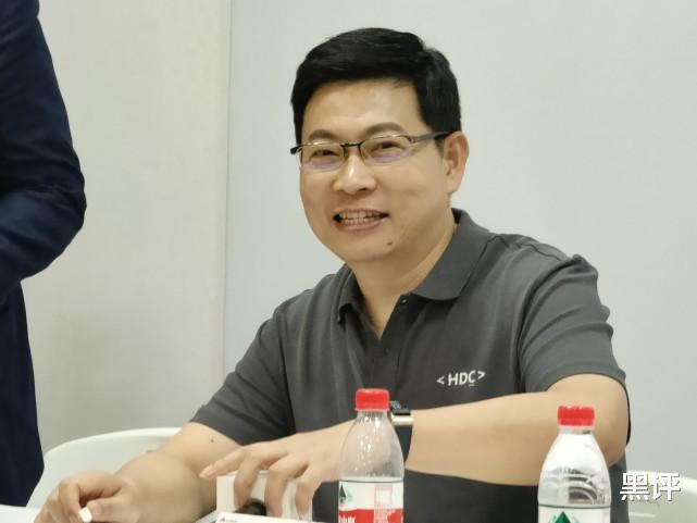 |确华为Mate40Pro要来了，5899元有戏，拍照冲击全球第一！