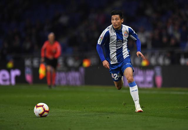 武磊：超越孙兴慜，武磊上榜终成亚洲一哥，球迷：我们真的很骄傲