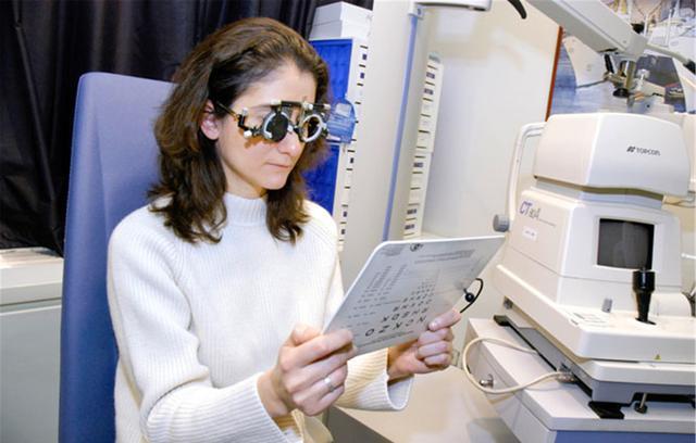 医生|医学类专业哪个“香”？这3个专业不错，薪资高、纠纷少