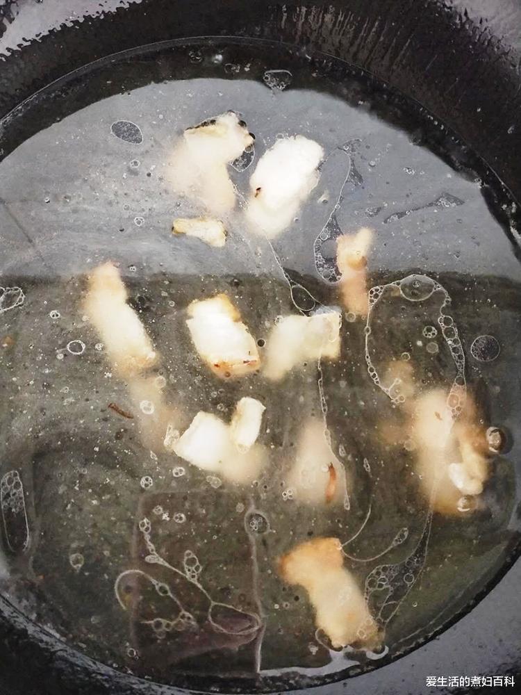 「减肥晚餐」减肥晚餐常吃它，每周吃2次，排出黑臭便，腰肢变细了