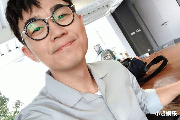 大鹏|被称为全能艺人的董成鹏，上学时就组建乐队，婚后夫妻感情非常好