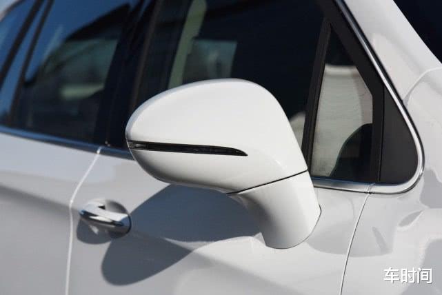 『别克』别克终于发狠了,从18.99万跌至15.49万,一年狂甩13万台