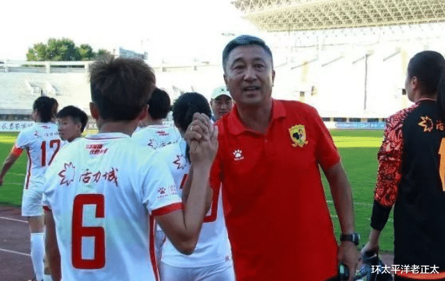里皮@中国足球退步原因揭晓！足坛名宿前辈揭扎心内幕：里皮当年差点没管住