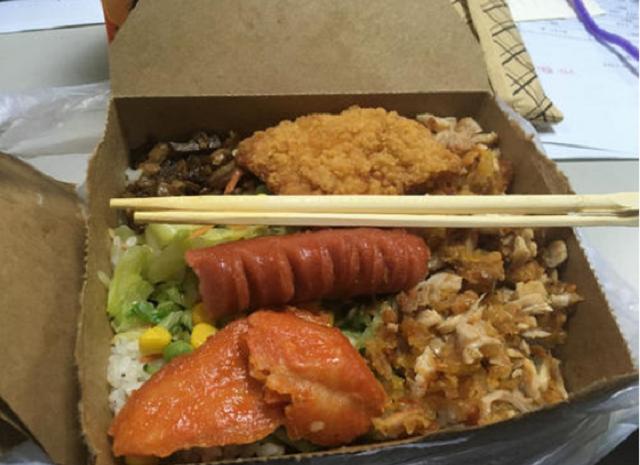 炸鸡|公认4种“最脏”的外卖，就连送餐小哥都嫌弃，平时爸妈也不让点