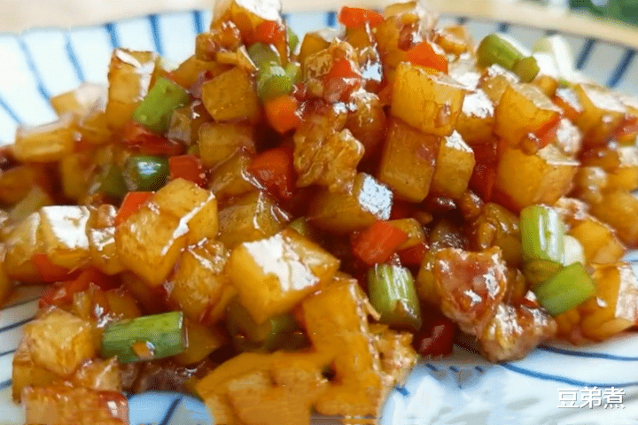 「土豆」5月宁可不吃肉也要吃它，做法简单，好吃入味不油腻，家人爱吃