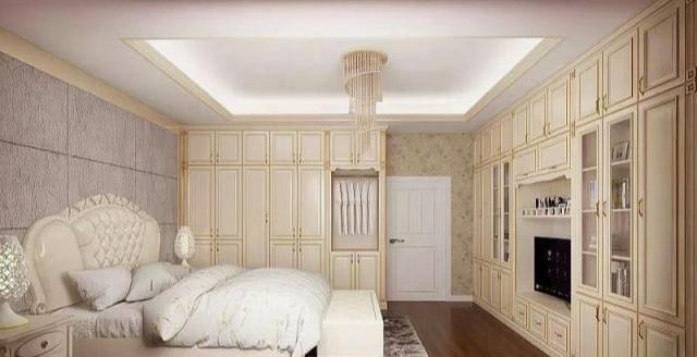 『』衣帽间不只是储物空间，留出一个工作区，既能工作，也能换衣