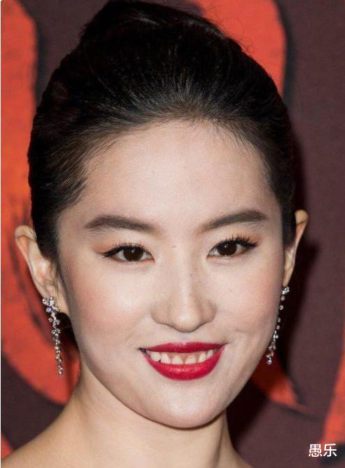 刘亦菲：刘亦菲已宣誓效忠美国！自称是“亚裔”？引无数网友怒怼！