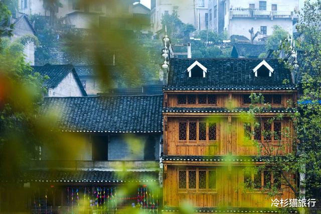 古镇|适合国庆去的8个超冷门古镇，从此告别人挤人，有你想去的吗？