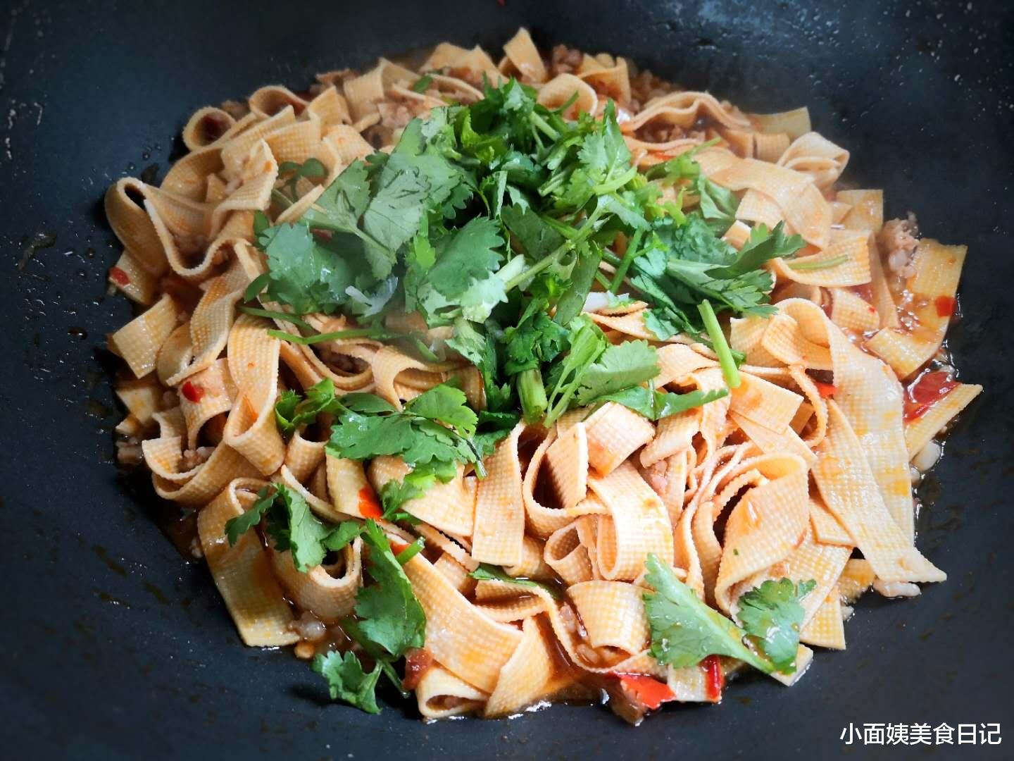 食材@夏天，少吃肉多吃它，才2元一斤，高蛋白质低脂肪，比吃肉还香！