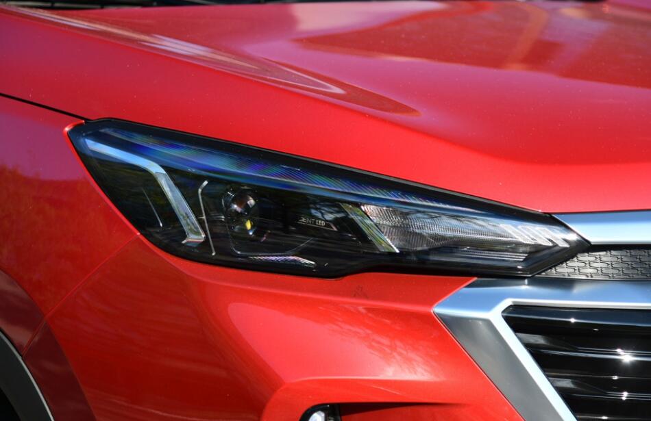 SUV|入门SUV的新选择! 标配1.5T动力，起步5.99万，日常代步足以