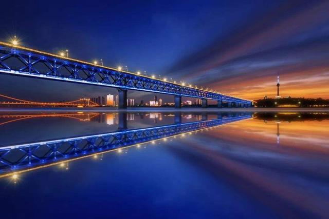 中外人物解读|新变化！城市GDP前20强出炉，有你在的城市吗？