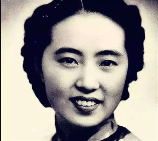 阮玲玉|他逼死阮玲玉，玩弄3位著名影星，晚年被老婆抛弃死在街头