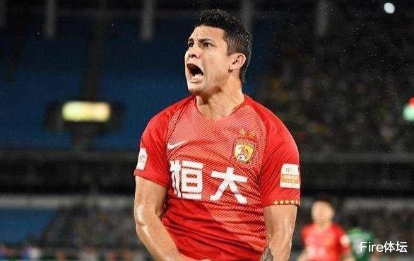 【埃尔克森】深度分析|艾克森为何会在恒大跟上港的表现判若两人?