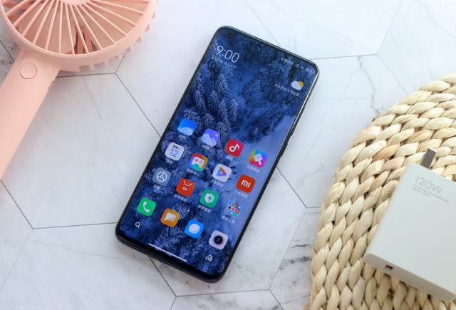 国产手机|靠的可不只是便宜，国产手机哪些创新技术，更让人甘拜下风