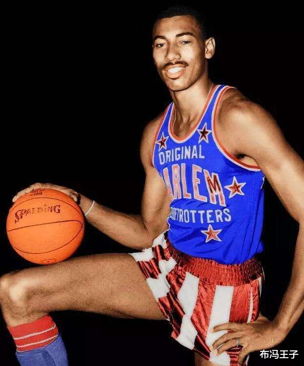 科比·布莱恩特▲已经在天堂的NBA6大巨星，若组一队，总冠军拿到手软