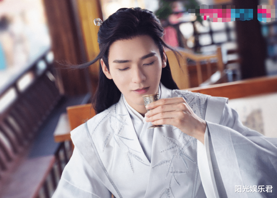 陈思诚|又一双男主剧宣布杀青，官方放出新剧照，两位男主配一脸！