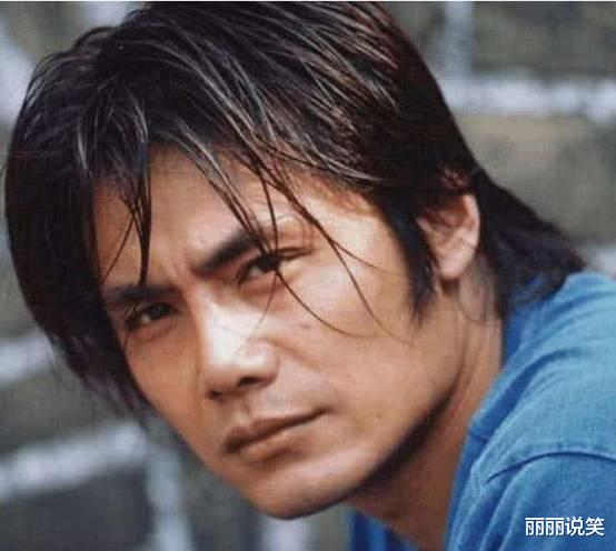 邵兵|开拍10天《笑傲江湖》,邵兵被\赶\出剧组,张纪中:恨不得扇他\巴掌\