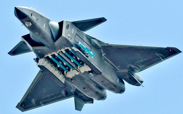 「歼-20」中国三大王牌武器，山东舰和歼20都无法入列，连美国也望尘莫及！