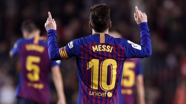 C罗|梅罗之争！C罗暗示退役从艺，梅西让格列兹曼离开巴萨