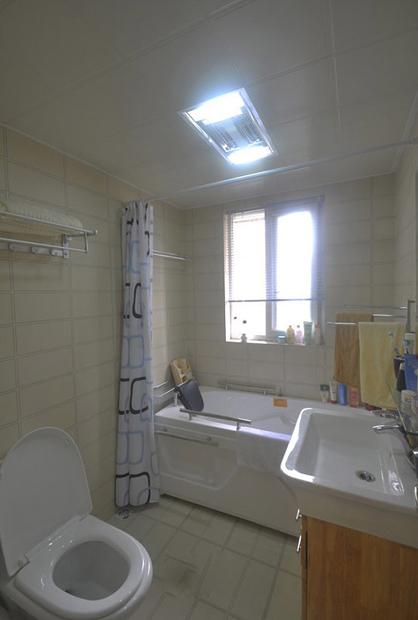 ##房子装修的很简单,但是有这么一套房子我已经很满足了