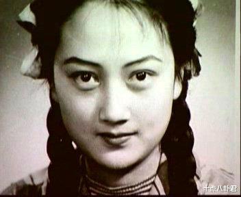 许佳琪:王晓棠的传奇人生:从女明星到女将军,中年丧子,今年86岁了