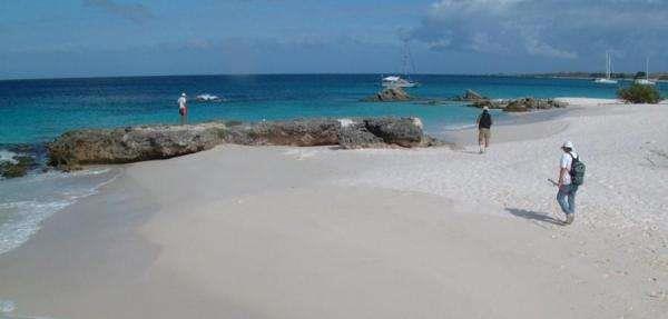 还债|全球最“贫穷”的国家：欠中方500亿美元，还债方式让人哭笑不得