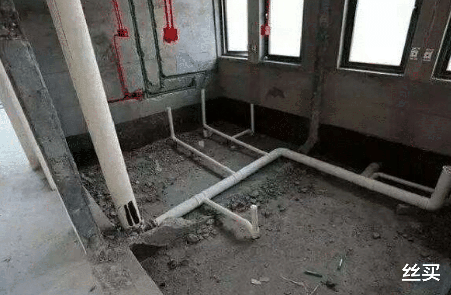 『』装修前检查下水结构，若卫生间反味，再返工就麻烦了