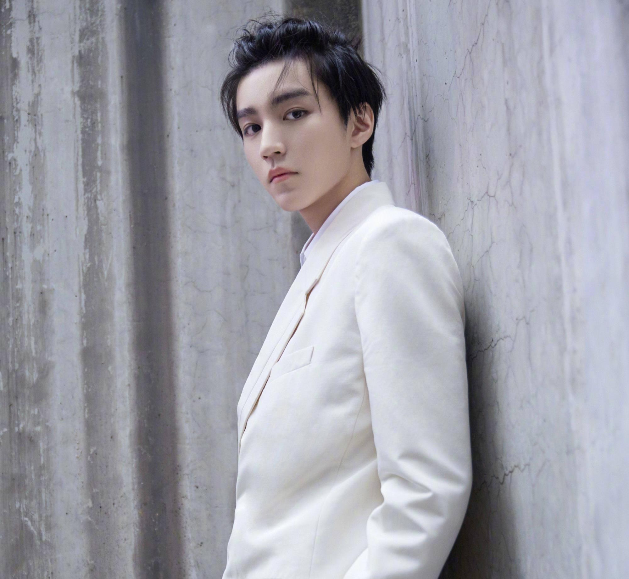 童星|高考成绩揭榜，童星成绩哪家强？关晓彤妥妥学霸，吴磊学科不及格