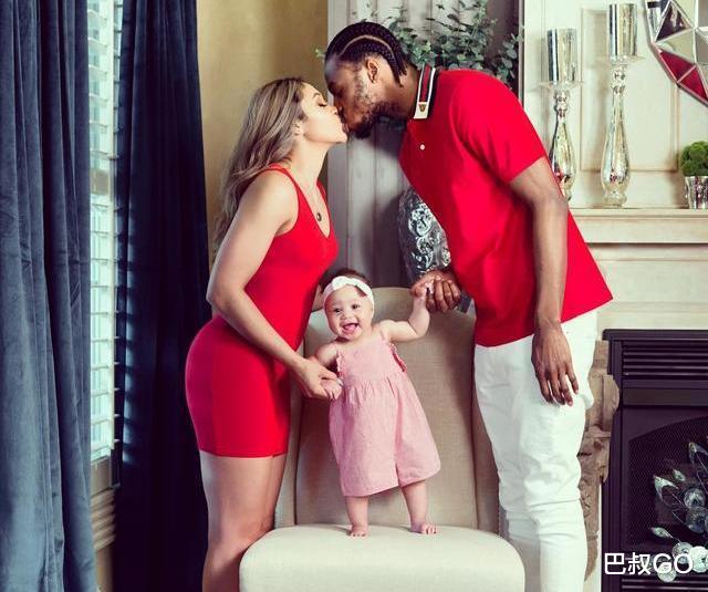 维金斯▲终于超越伦纳德！维金斯传来好消息，勇士20年基石，没让人失望啊