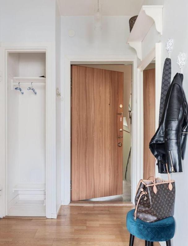 |参观53平米小户型，除了阳台都是储物柜，玄关柜设计很实用