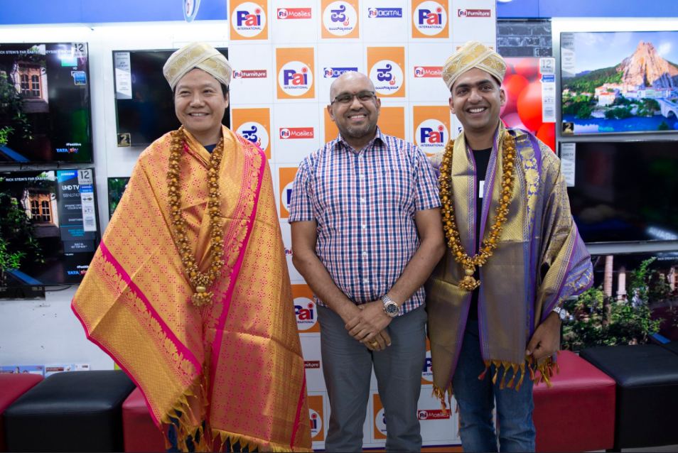 富士康|“哦豁”因印度海关暂停中国货物清关,致iPhone停产,富士康停工