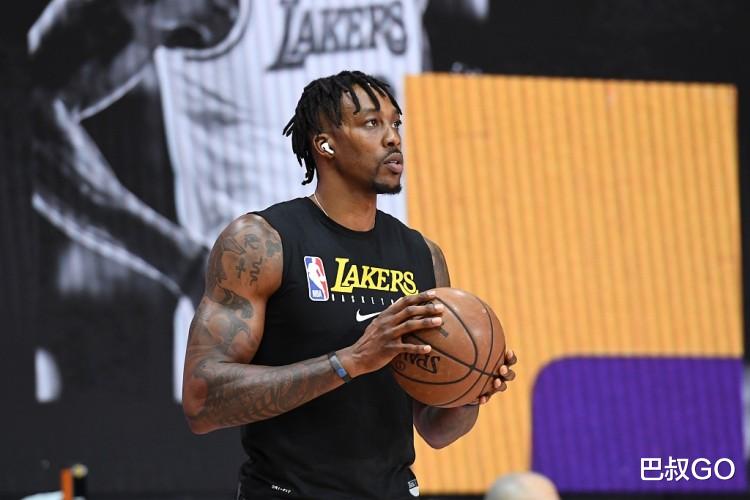 湖人队|老詹请帮我一次!我不想去快船,魔兽含泪提出请求,湖人作出承诺